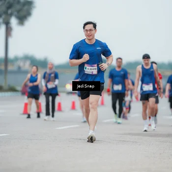 Runner Photo 7522156