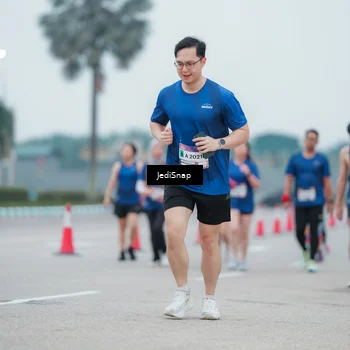 Runner Photo 7522165