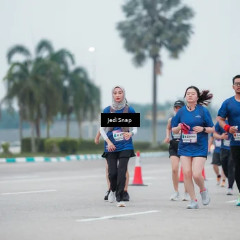 Runner Photo 7522175