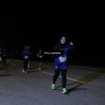 Runner Photo 7522180