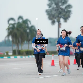 Runner Photo 7522183