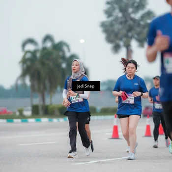 Runner Photo 7522185
