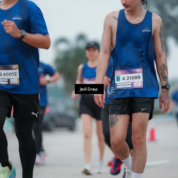Runner Photo 7522197