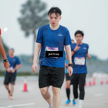 Runner Photo 7522206