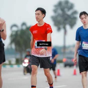 Runner Photo 7522209