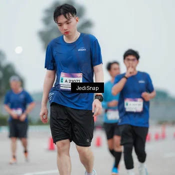 Runner Photo 7522214