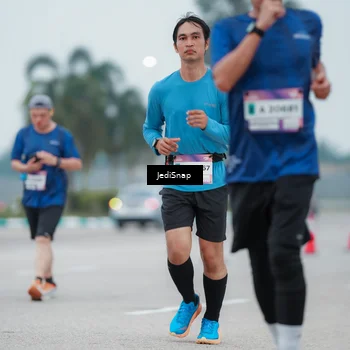 Runner Photo 7522226