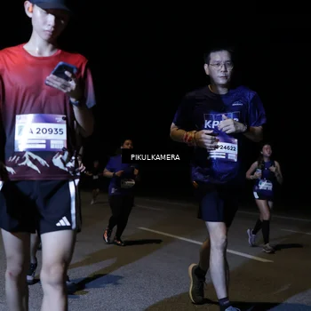 Runner Photo 7522228