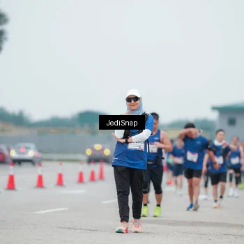 Runner Photo 7522234