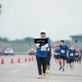 Runner Photo 7522236