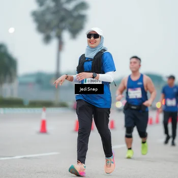 Runner Photo 7522246