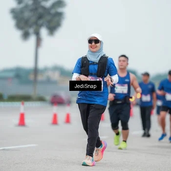 Runner Photo 7522251