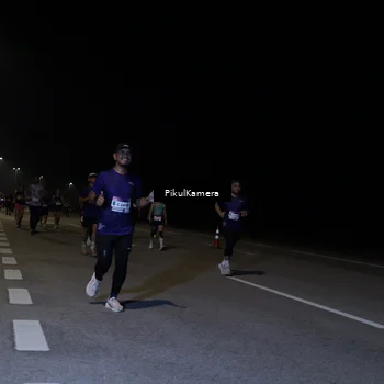 Runner Photo 7522273
