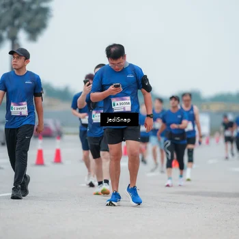 Runner Photo 7522277