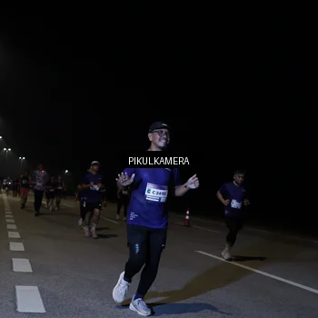 Runner Photo 7522282