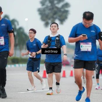 Runner Photo 7522286