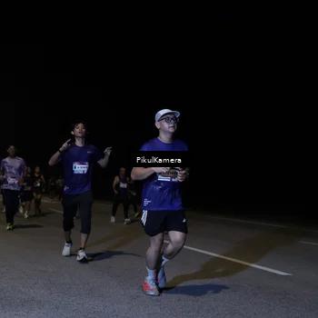 Runner Photo 7522300
