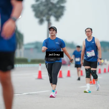 Runner Photo 7522303
