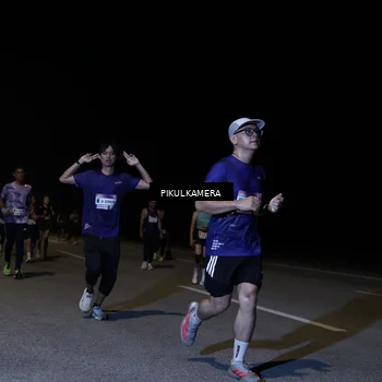 Runner Photo 7522310