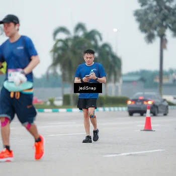 Runner Photo 7522342