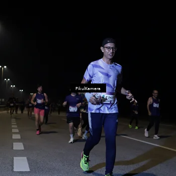 Runner Photo 7522348
