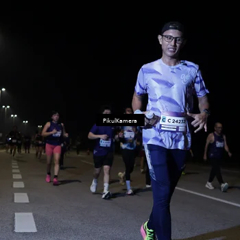 Runner Photo 7522356