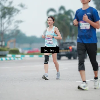 Runner Photo 7522366