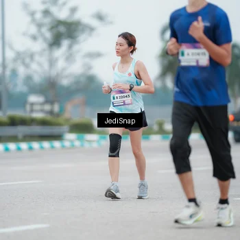 Runner Photo 7522367