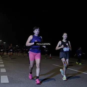 Runner Photo 7522376