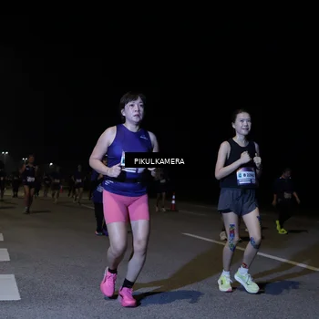Runner Photo 7522377