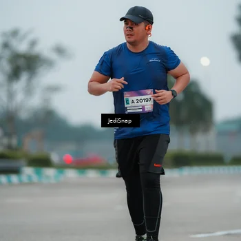 Runner Photo 7522392