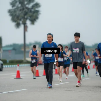 Runner Photo 7522402