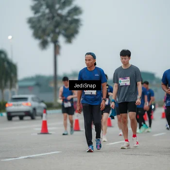Runner Photo 7522403