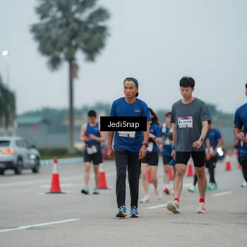 Runner Photo 7522407
