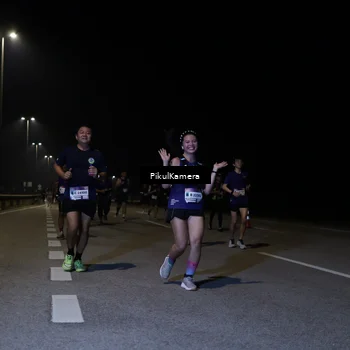 Runner Photo 7522410