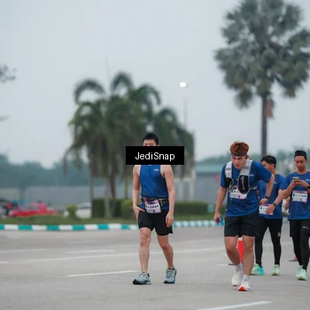 Runner Photo 7522423