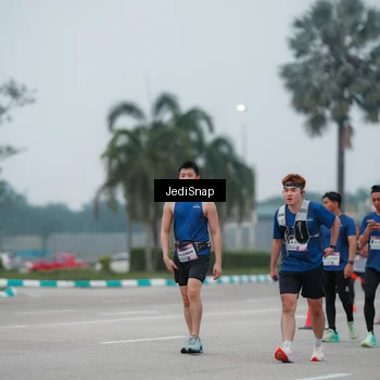 Runner Photo 7522430