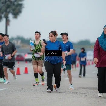 Runner Photo 7522456