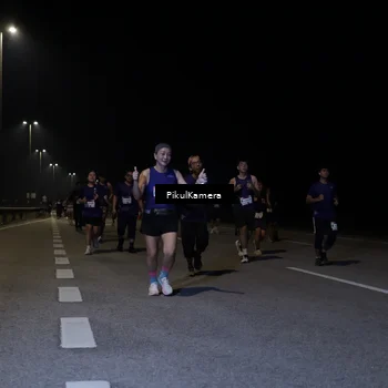 Runner Photo 7522467