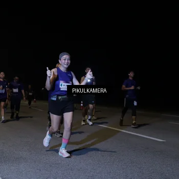 Runner Photo 7522505