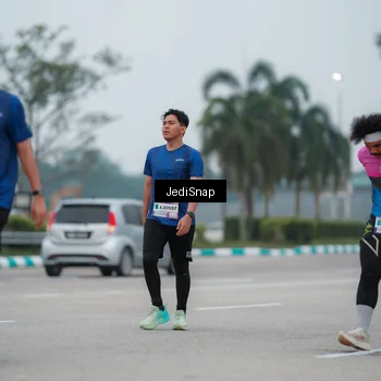 Runner Photo 7522526