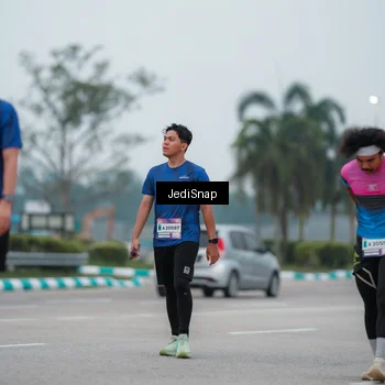 Runner Photo 7522528