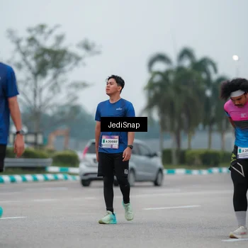 Runner Photo 7522529