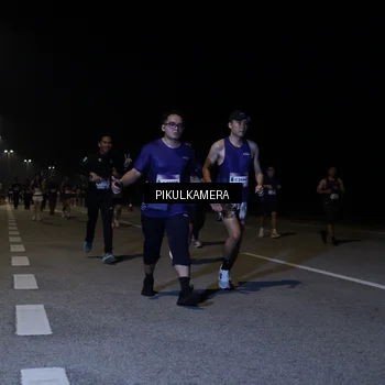 Runner Photo 7522544