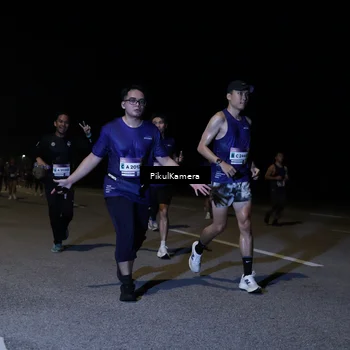 Runner Photo 7522546