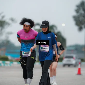 Runner Photo 7522551