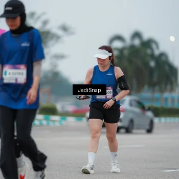 Runner Photo 7522564