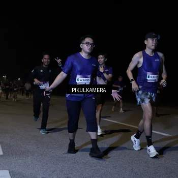 Runner Photo 7522567