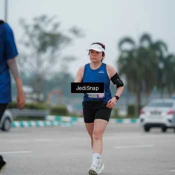Runner Photo 7522573