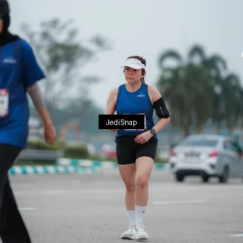 Runner Photo 7522574